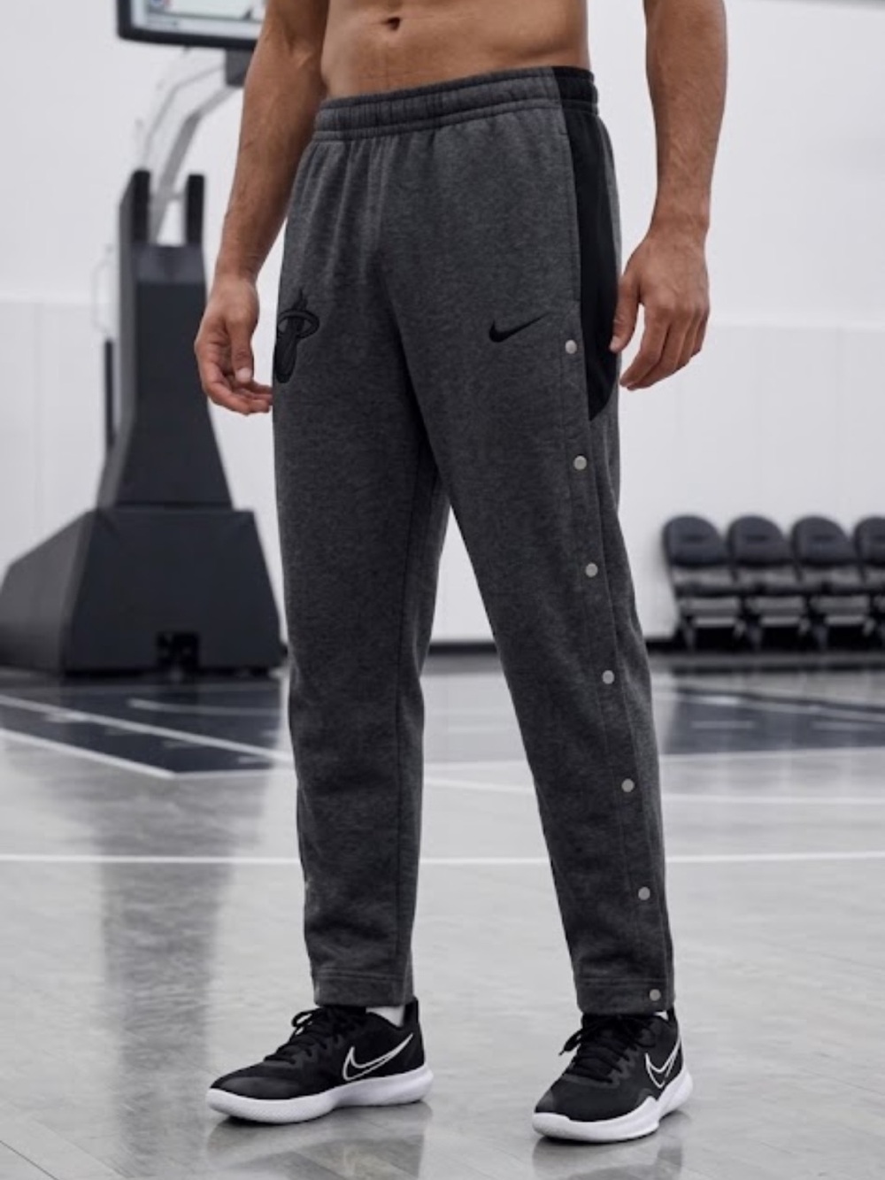Nike NBA Miami Heat Breakaway Pants Men’s Gray 3XL BQ4477-032
AA